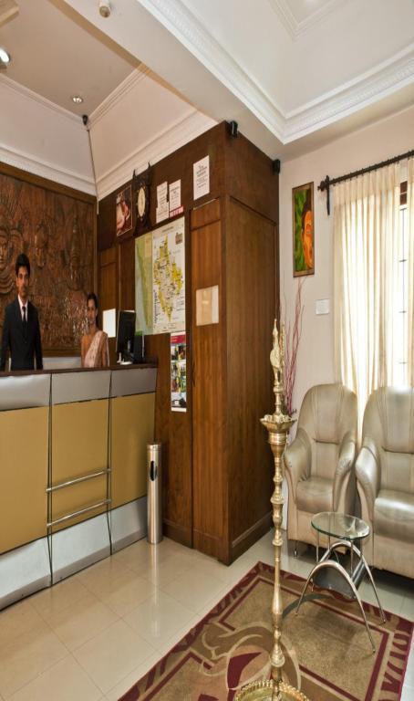 Issacs Regency Sultan Bathery Exterior foto